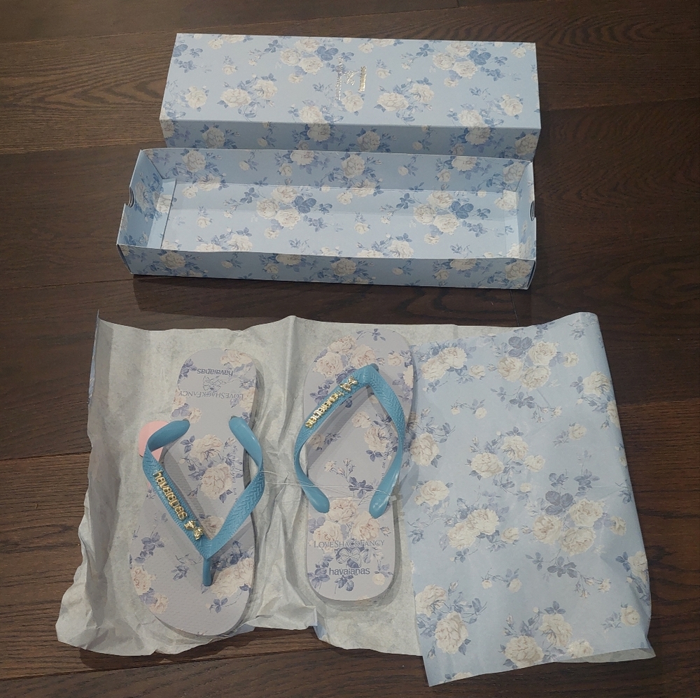 LoveShackFancy x havaianas Women's Whisper Blue Top Flip Flops - Picture 8 of 12